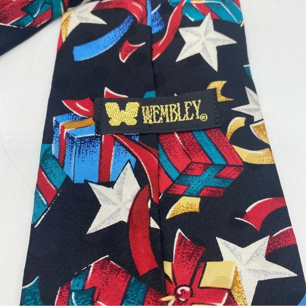 Wembley Vintage Americana Celebration Vintage Necktie by
